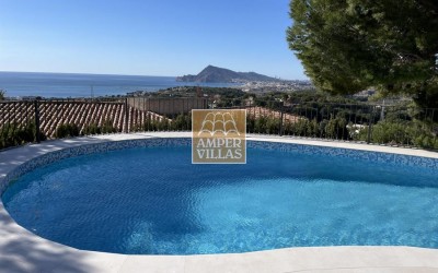 Holiday villa with sea views in Costa Blanca Altea (REF 176)